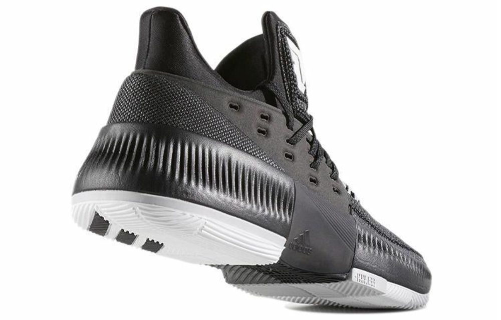 Кроссовки Adidas D Lillard 3