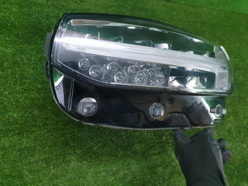 Фара левая Volvo XC90 2 (2014-2019) Full LED (В пленке)