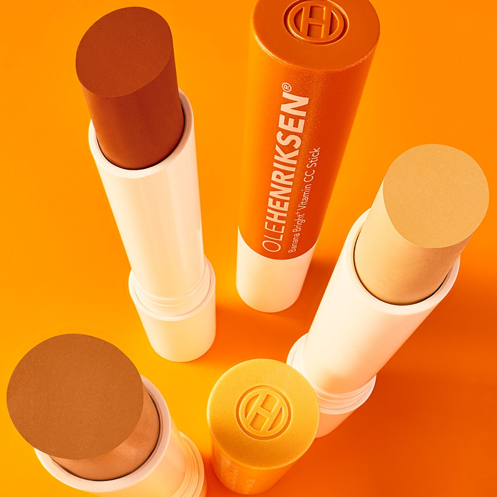 OLEHENRIKSEN Truth Banana Bright+ Vitamin CC Stick - Корректор осветляющий оттенок Pumpkin, 3 g