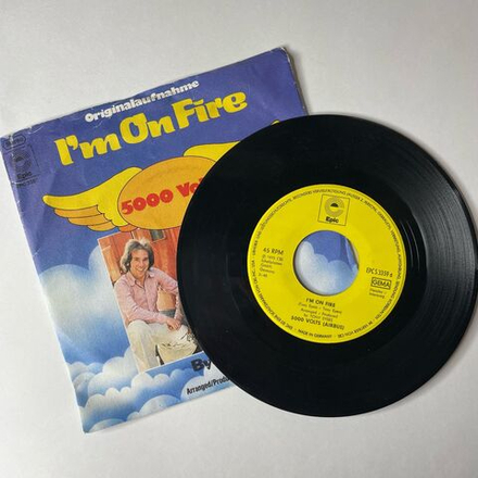 Винтажная виниловая пластинка 7 дюймов (маленькая пластинка) 5000 Volts I'm On Fire (Германия 1975)