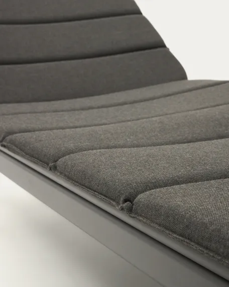 Алюминиевый шезлонг Marcona черный