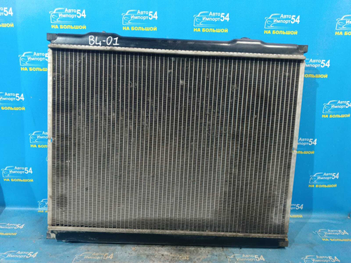 Радиатор двигателя Kia SORENTO 2002-2009