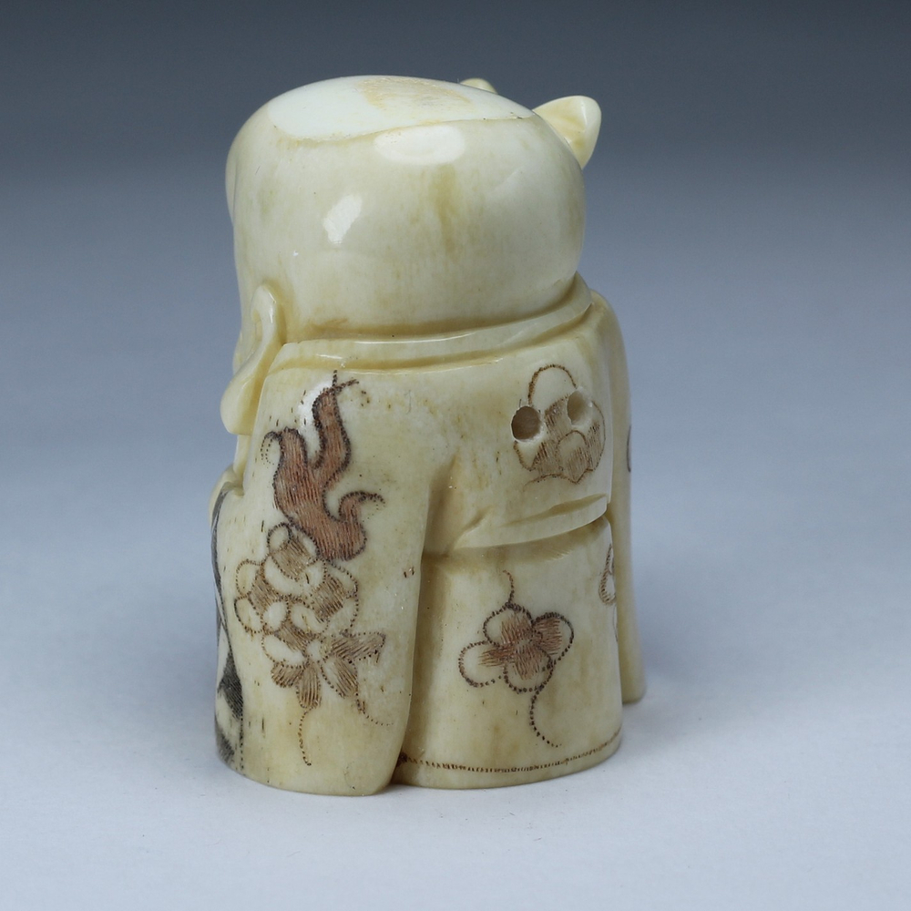 Нэцкэ Шоусин бог долголетья с иероглифом счастье