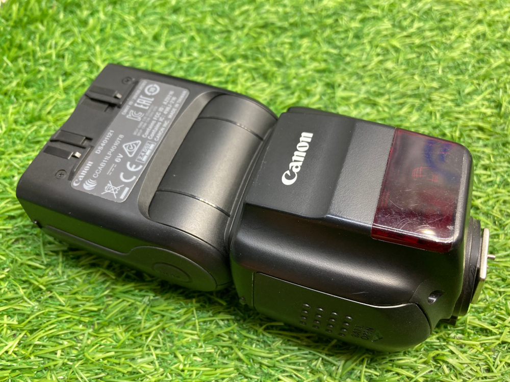 Canon Speedlite 430EX III-RT