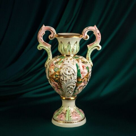 Винтаж: Ваза в форме амфоры