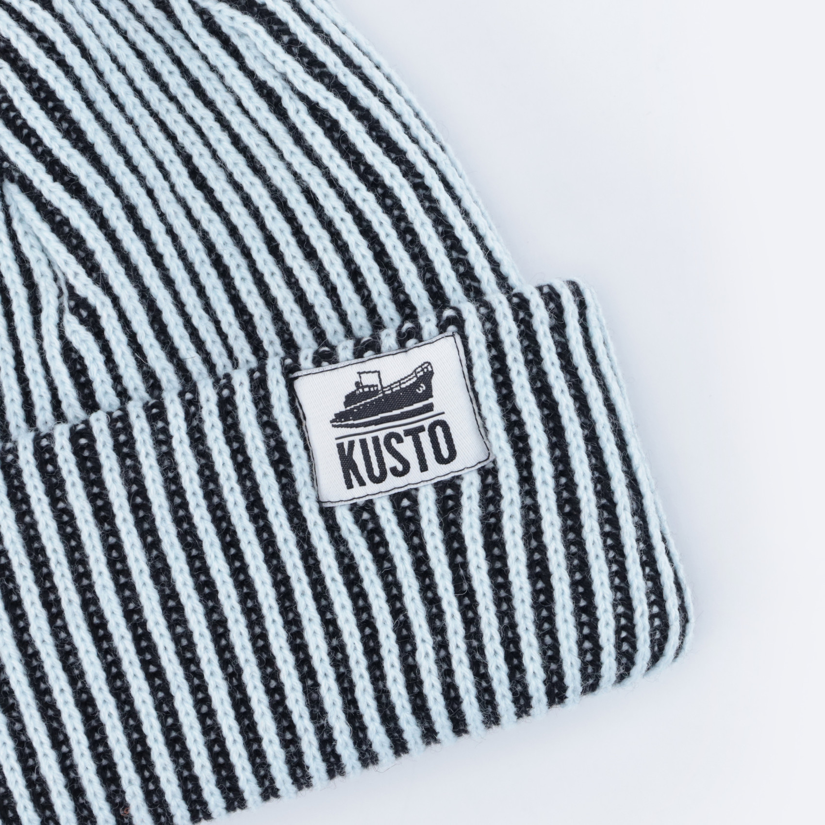 Шапка Kusto Stripes (glacier) артикул: - купить в магазине Дайс