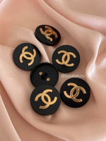 Пуговицы Шан. Черные золотое лого
