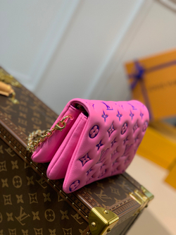 Louis Vuitton Pochette Coussin