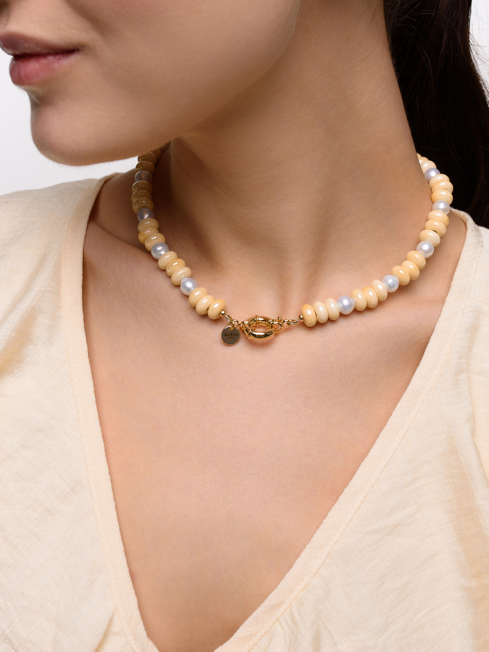 Колье "Pearl flat yellow" Gold