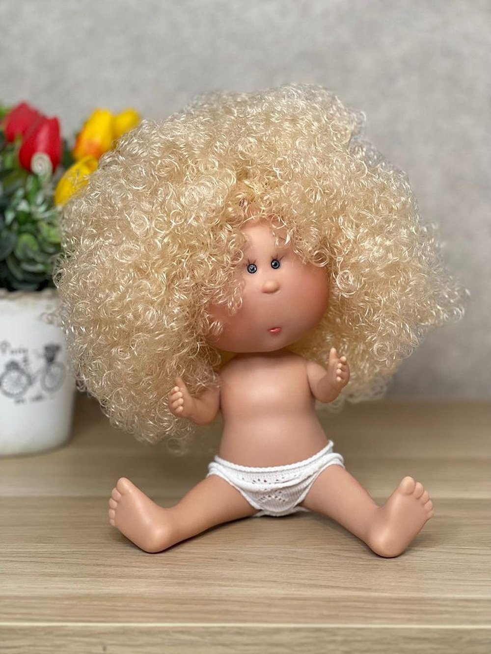 Кукла Nines виниловая 30см MIA без одежды (3000W9A)