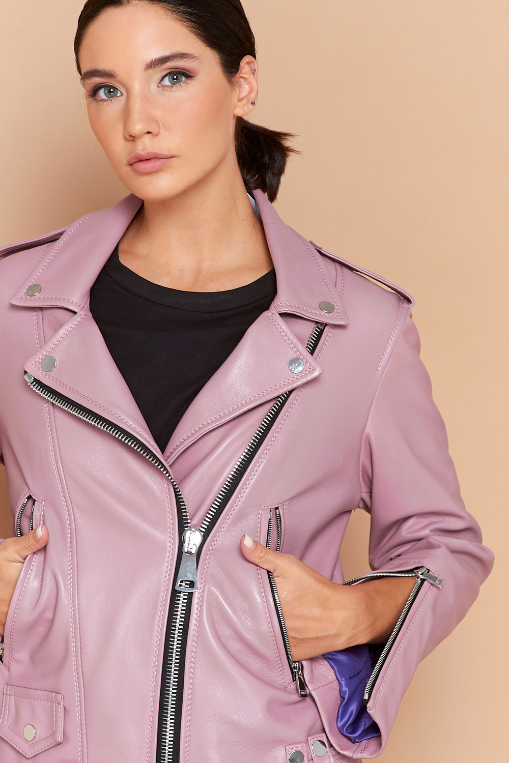 Косуха пудра classic мягкая кожа