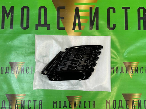 Решетка Бампера TOYOTA 5216248030
