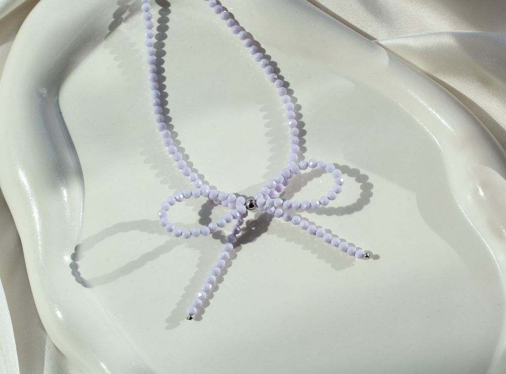 Колье Bow