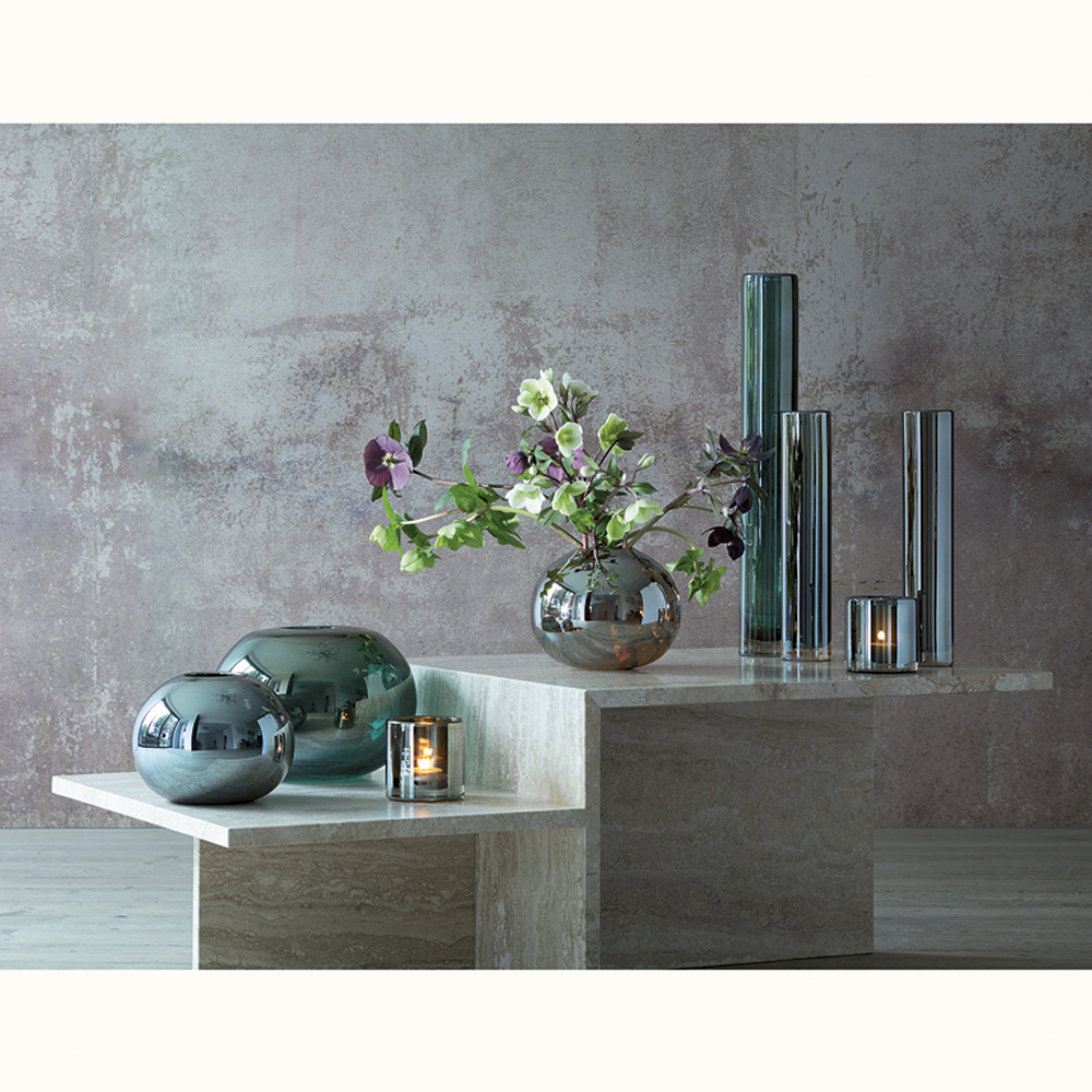 Ваза signature, epoque, 18 см, янтарь