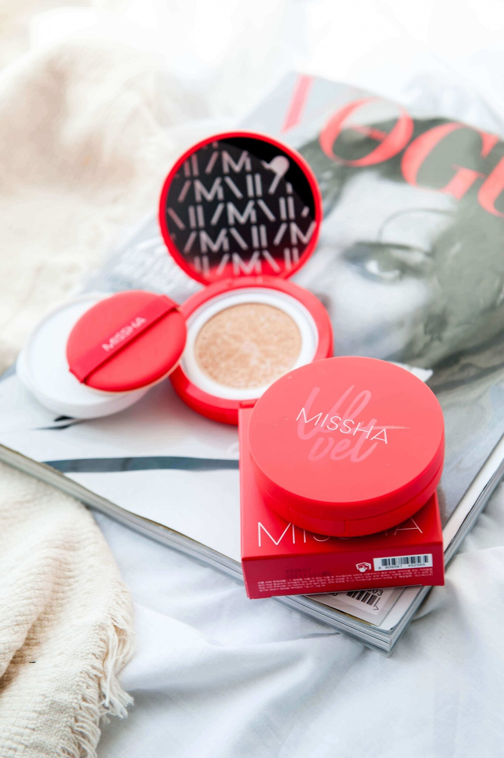 Кушон с матовым финишем Missha  Velvet Finish Cushion SPF50+/PA+++ тон 21