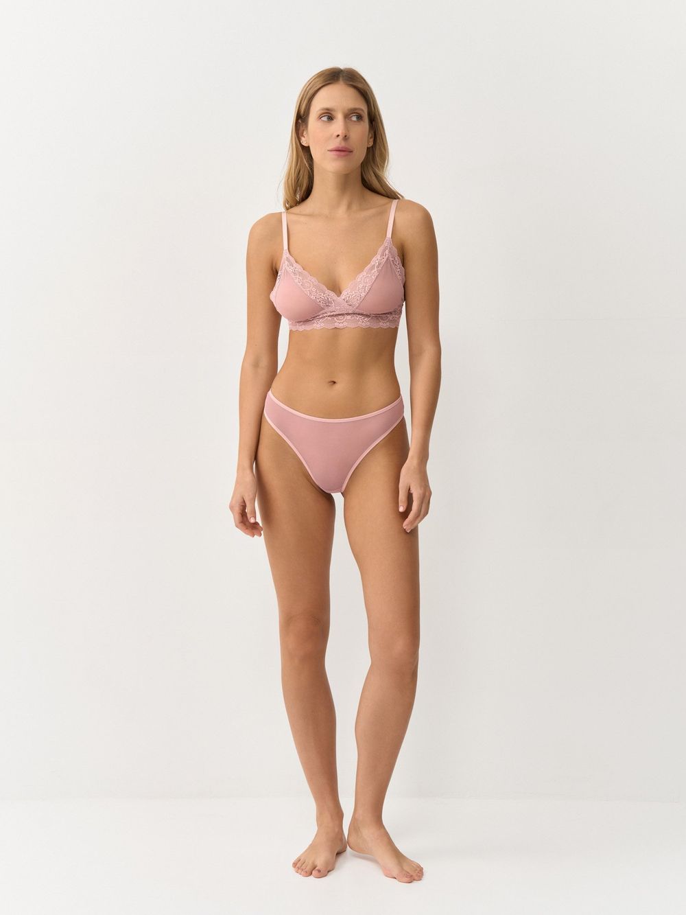 Трусы бразилиана "Розовое кружево" женские