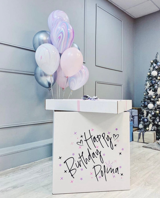 Коробка-сюрприз с шарами №45