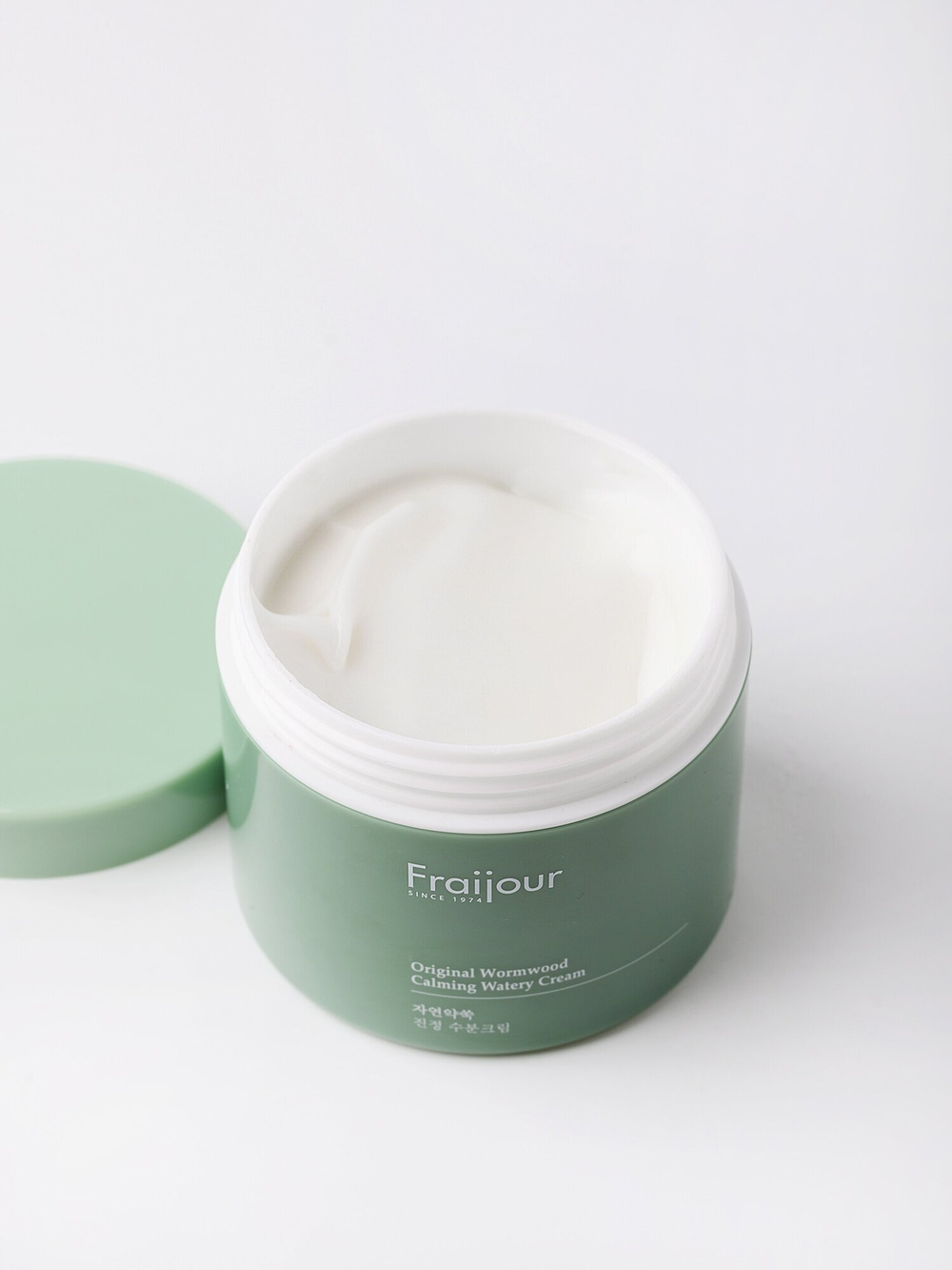 Крем для лица Fraijour Original Herb Wormwood Calming Watery Cream легкий увлажняющий с полынью, 100мл.