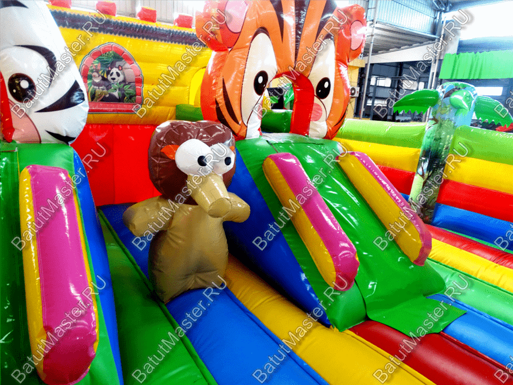 Коммерческий надувной батут "Зверята на радуге" 10*7*2.8 м