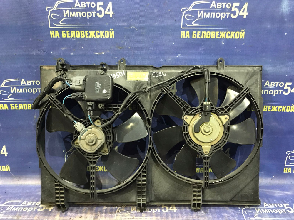 Диффузор радиатора двигателя MITSUBISHI AIRTREK 2001-2005