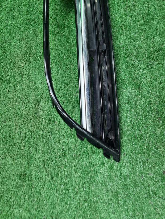 Накладка ПТФ правая VW Passat CC (2012-2017)