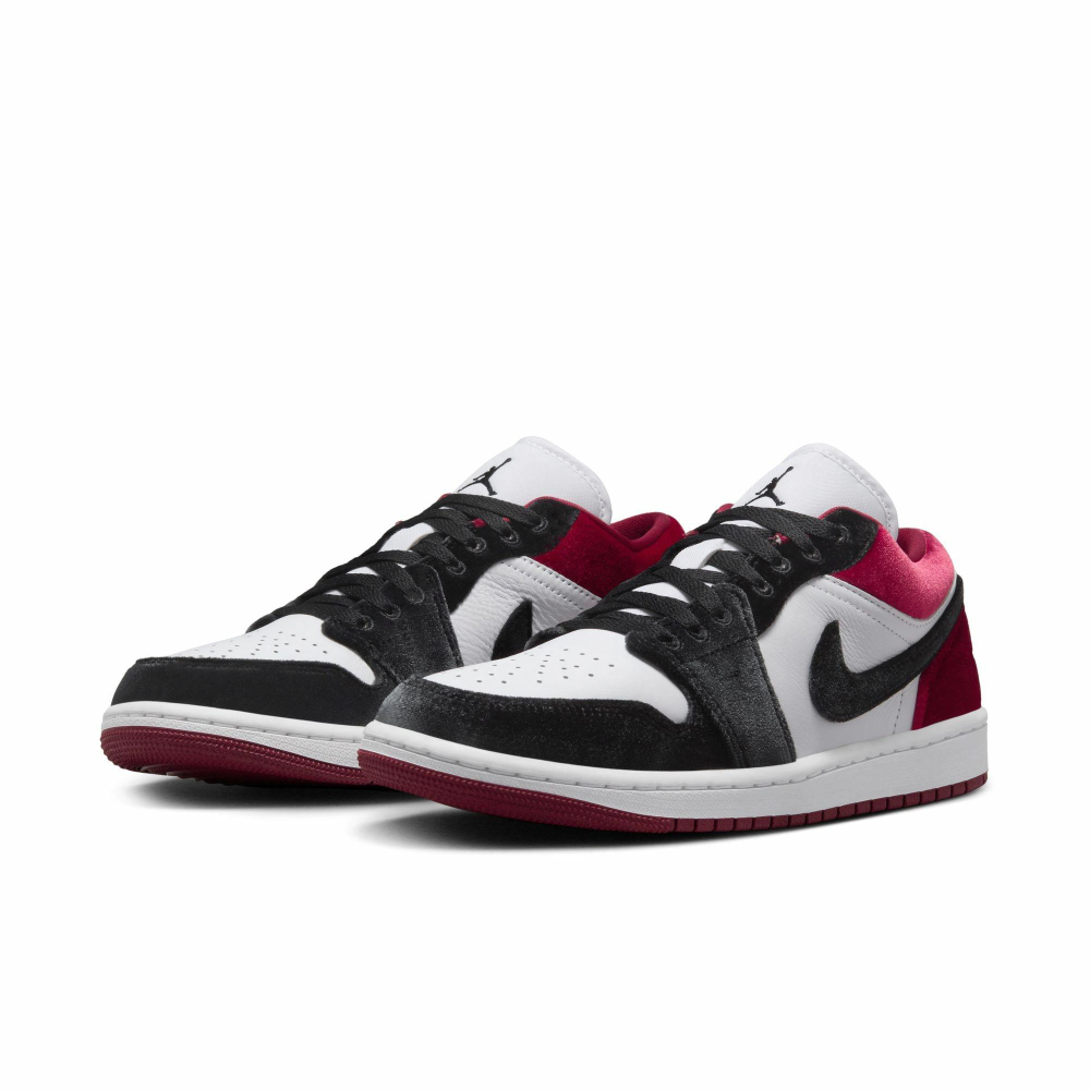 Кроссовки Jordan Air Jordan 1 Low Se Velvetblackgym Red (Женская размерная сетка)