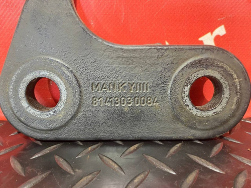 Серьга передней рессоры