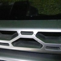 Решетка радиатора Land Rover Discovery Sport (2014-2019)