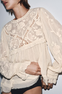 ZARA БЛУЗА С РЕЛЬЕФНОЙ ВЫШИВКОЙ И БУСИНАМИ, ЖЕЛТОВАТО-БЕЛЫЙ