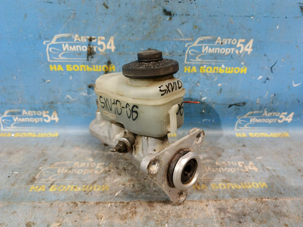 Главный тормозной цилиндр TOYOTA CAMRY 1993