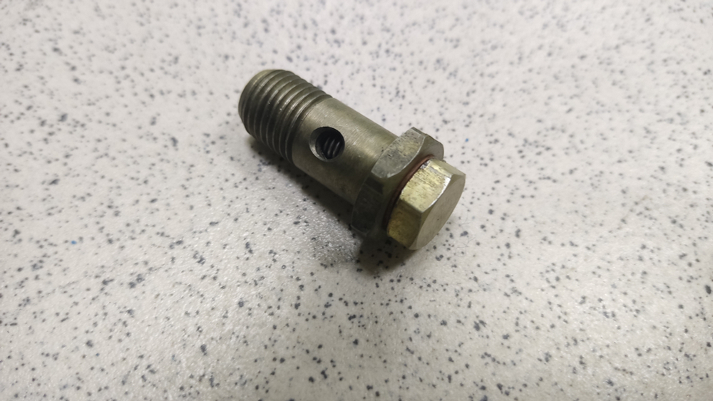 Клапан в сборе 135.1111282