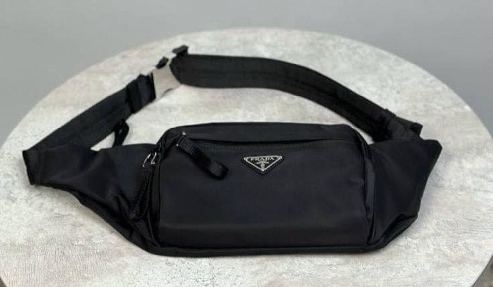 Сумка поясная Prada
