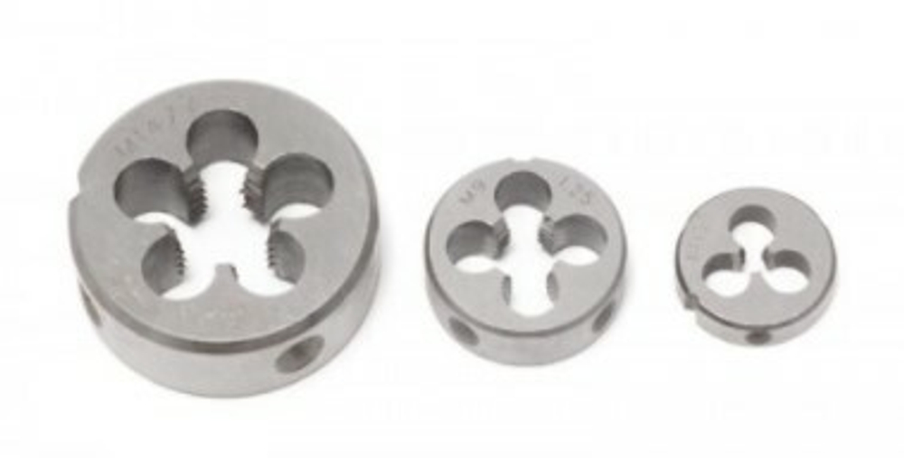 Плашка M12x1,75-?38мм, в пластиковом футляре RockForce##Rock FORCE RF-DIE12x1,75