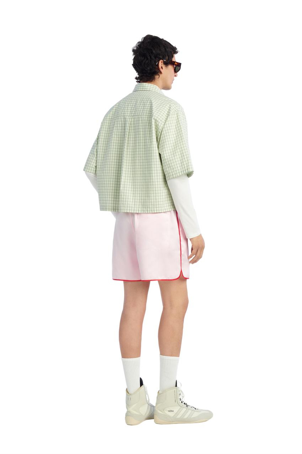 ZARA X BENITO ANTONIO КОНТРАСТНЫЕ АТЛАСНЫЕ ШОРТЫ, РОЗОВЫЙ