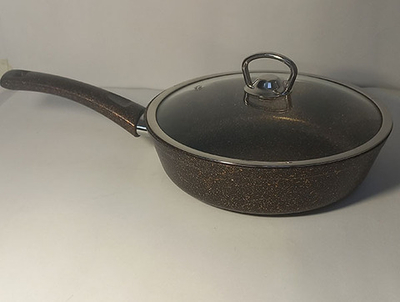 Сковорода Маруся а/п литая 22см.с индукц.дном стек.крышка