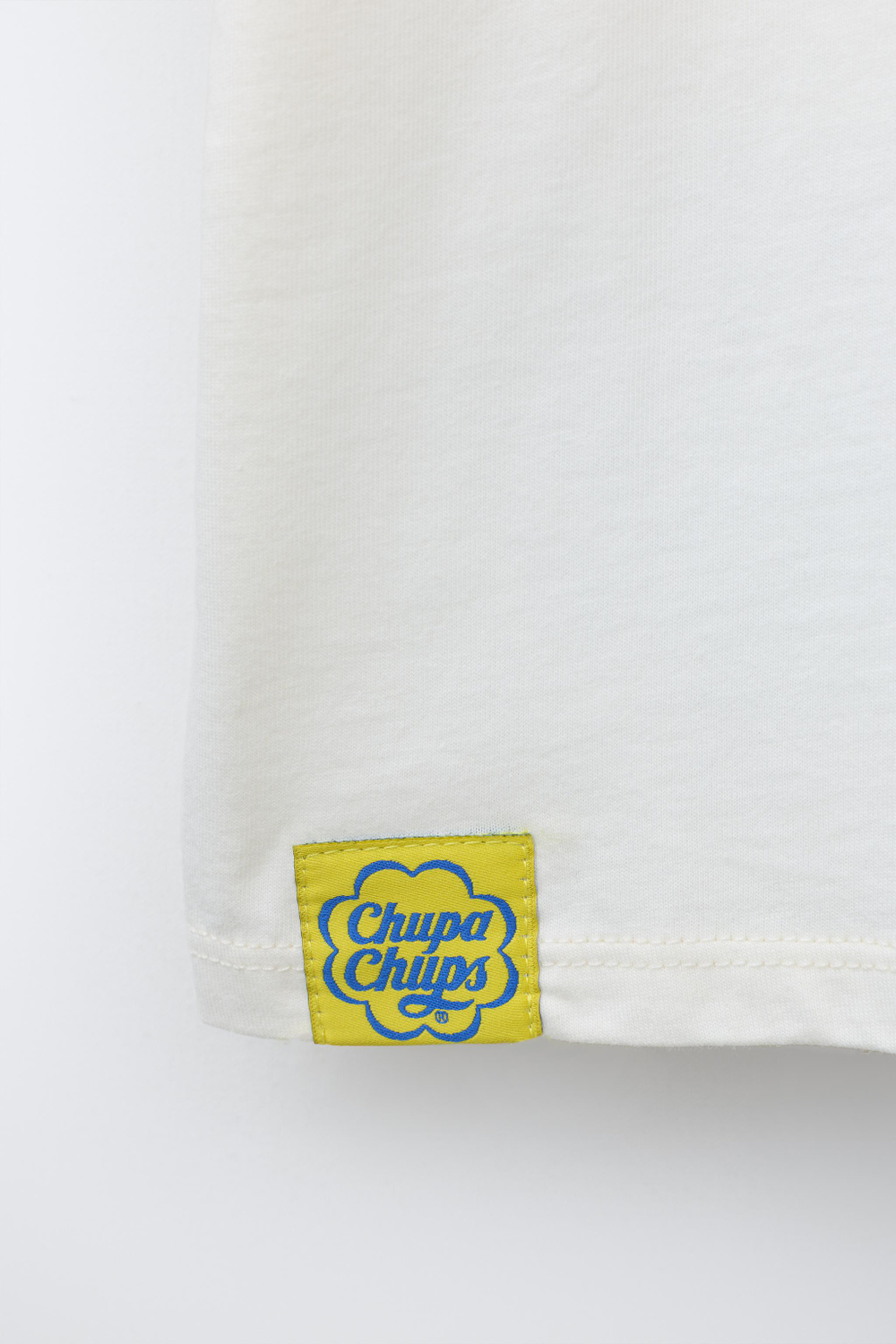 ZARА ФУТБОЛКА С ПРИНТОМ CHUPA CHUPS ®, ЭКРЮ