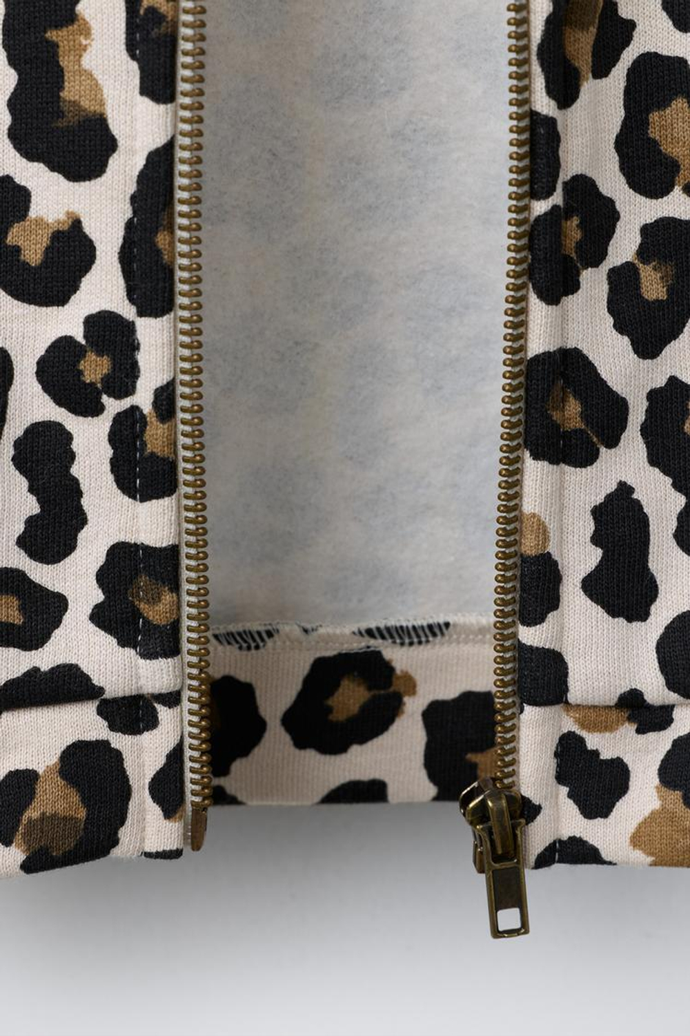 ZARA ХУДИ С КАПЮШОНОМ И АНИМАЛИСТИЧЕСКИМ ПРИНТОМ, РЫЖЕВАТО-КОРИЧНЕВЫЙ