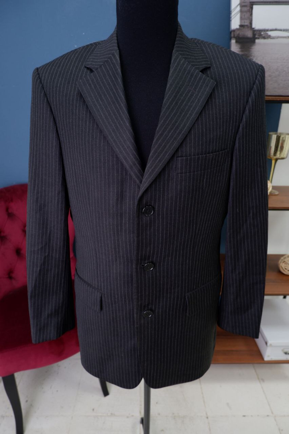 Пиджак в полоску с шерстью 50-52 размер