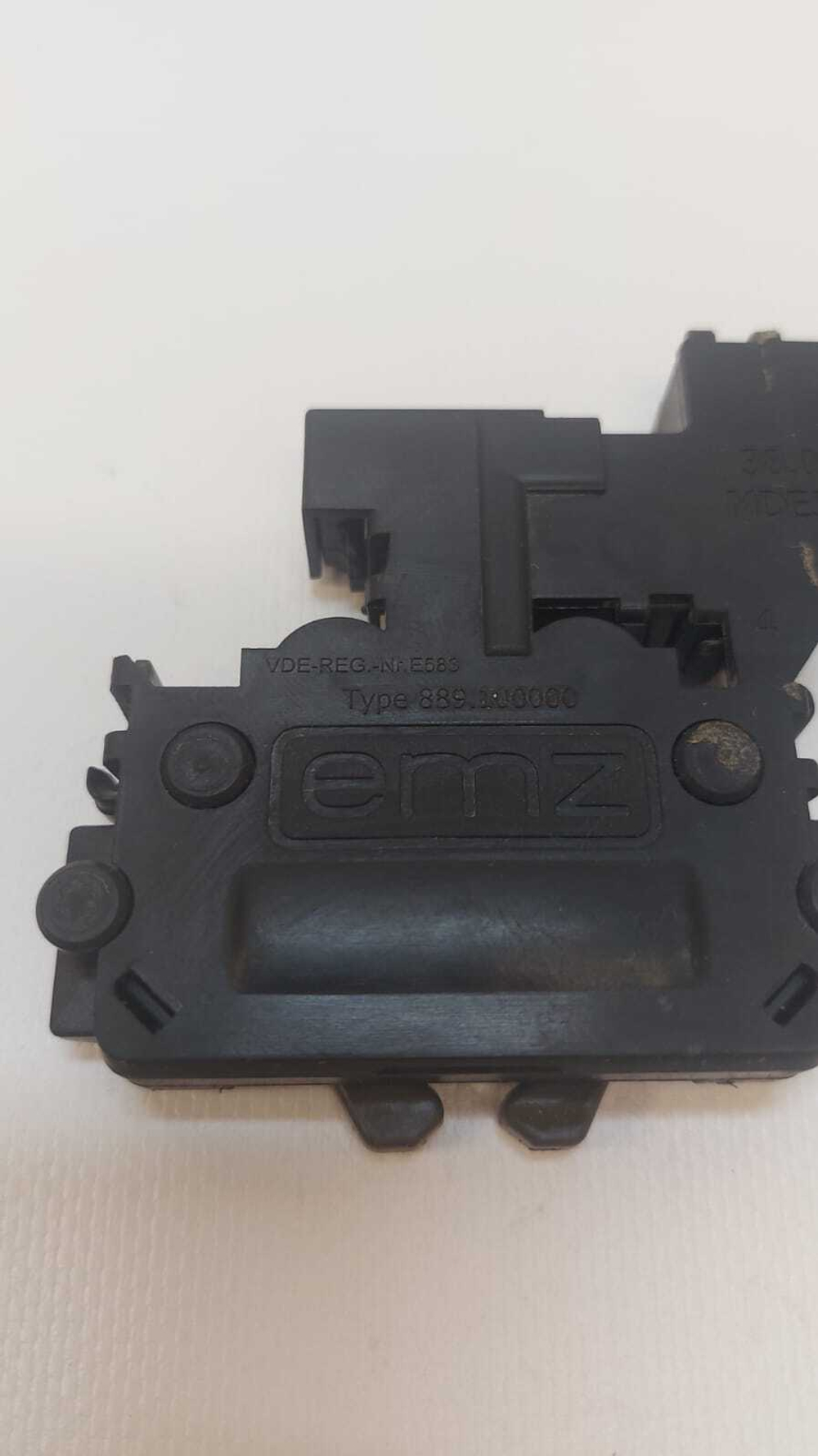 7 Замок для посудомоечной машины Gorenje, Hansa, Midea 669548 б/у