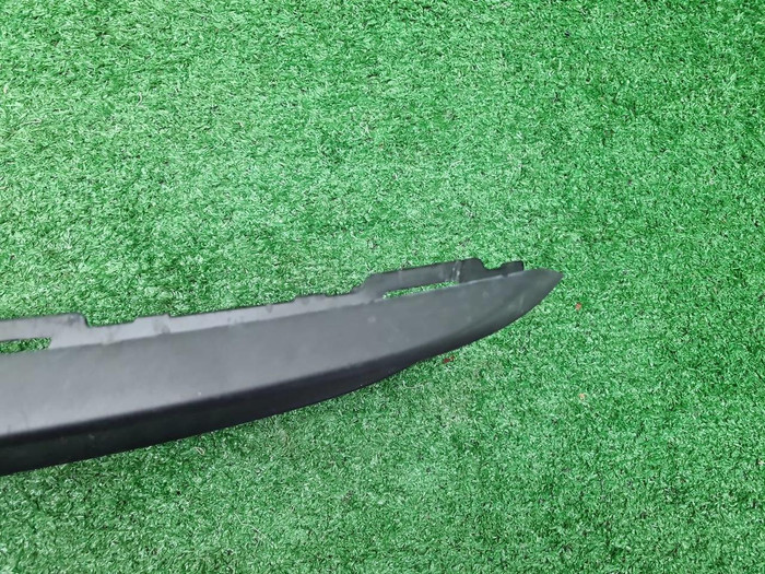 Накладка бампера правая Porsche Panamera 971 20-24