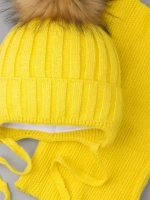 Шапка зимняя для девочки и снуд вязаные