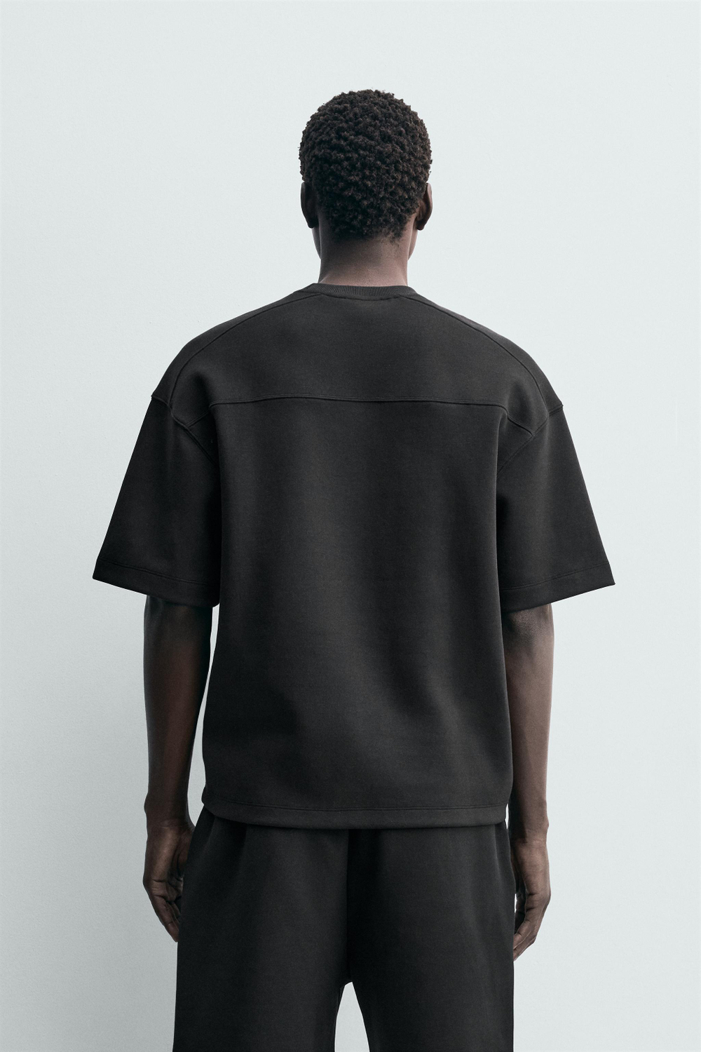 ZARA ТОЛСТОВКА RELAXED FIT ИЗ ИНТЕРЛОКА, ЧЕРНЫЙ