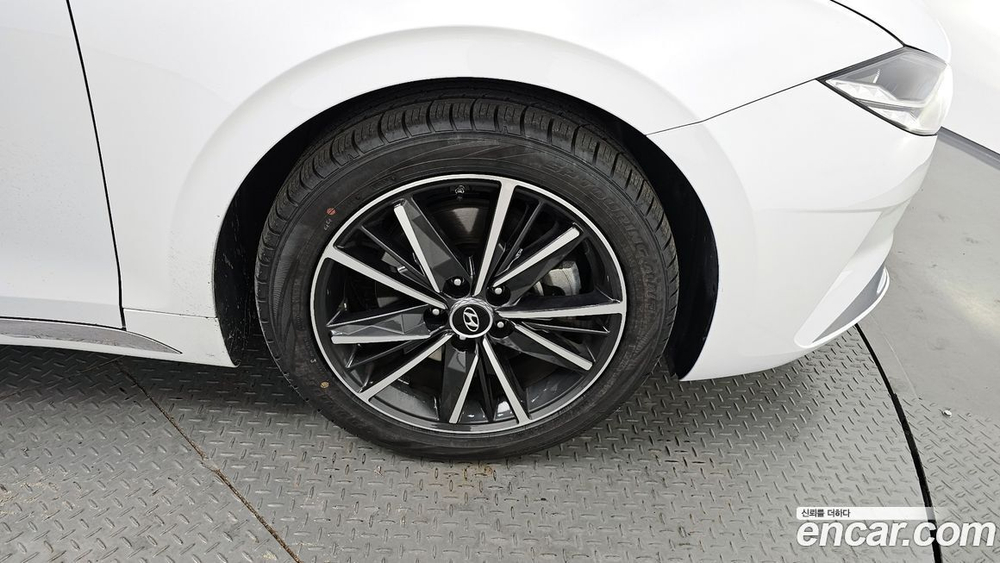 Hyundai The New Grandeur (Azera) IG 2.5 (10.2020)