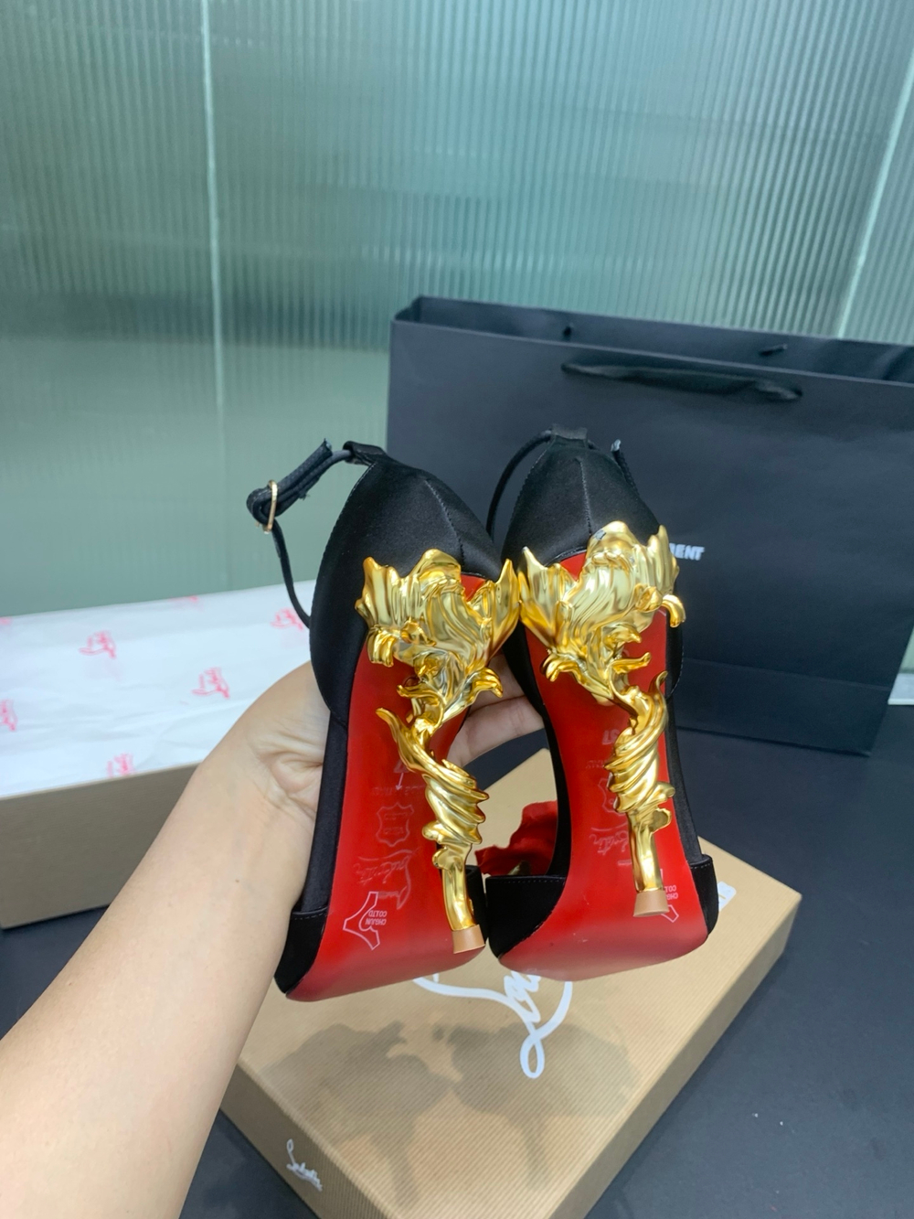 Christian Louboutin Bellarose Pump 10 cm