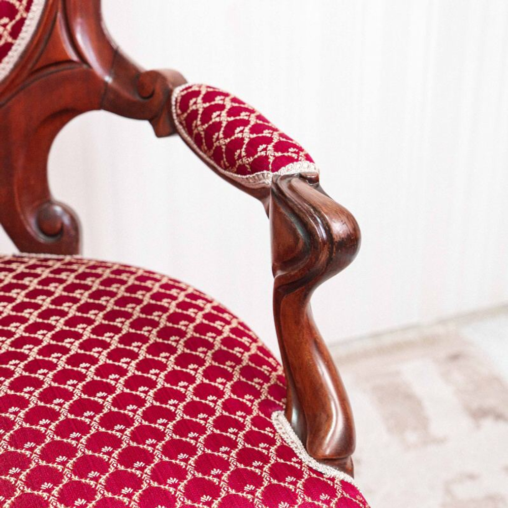 Кресло в стиле Луи Филиппа