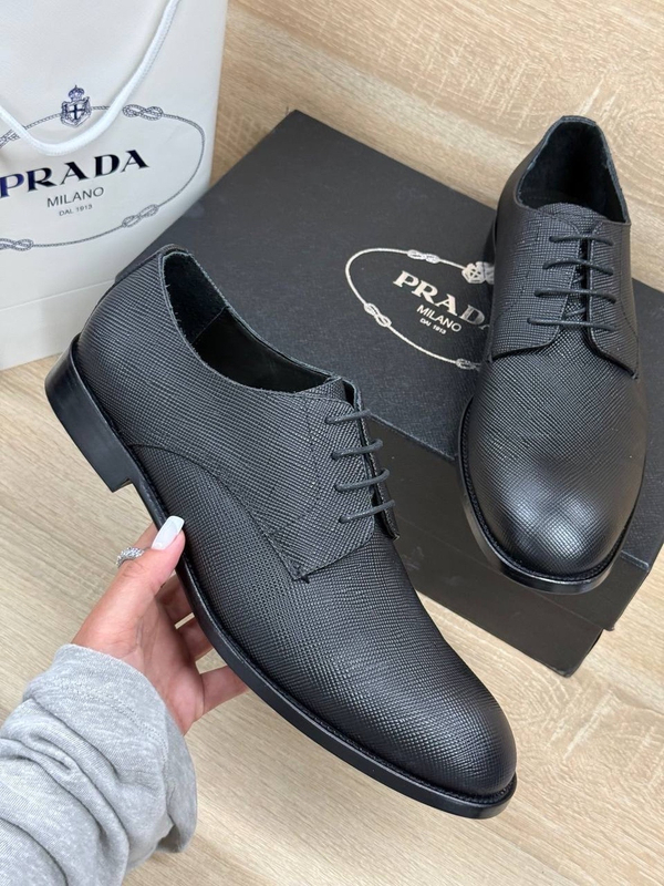 Туфли Prada