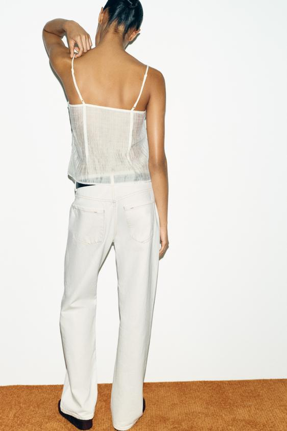 ZARA ТОП НА БРЕТЕЛЯХ С ВЫШИВКОЙ, БЕЛЫЙ