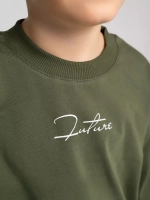 Зеленый костюм для мальчика в школу