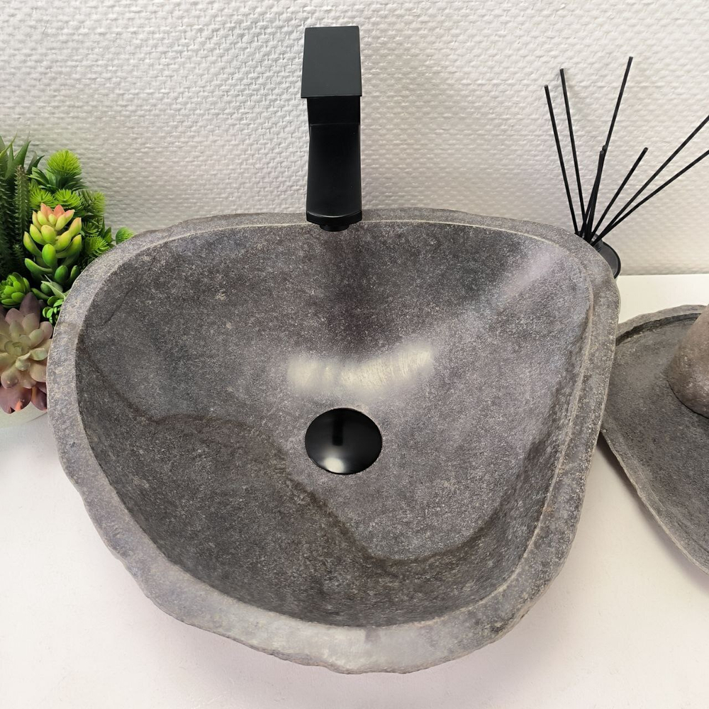 Раковина из речного камня RS-63619 (45*39*15) 0122