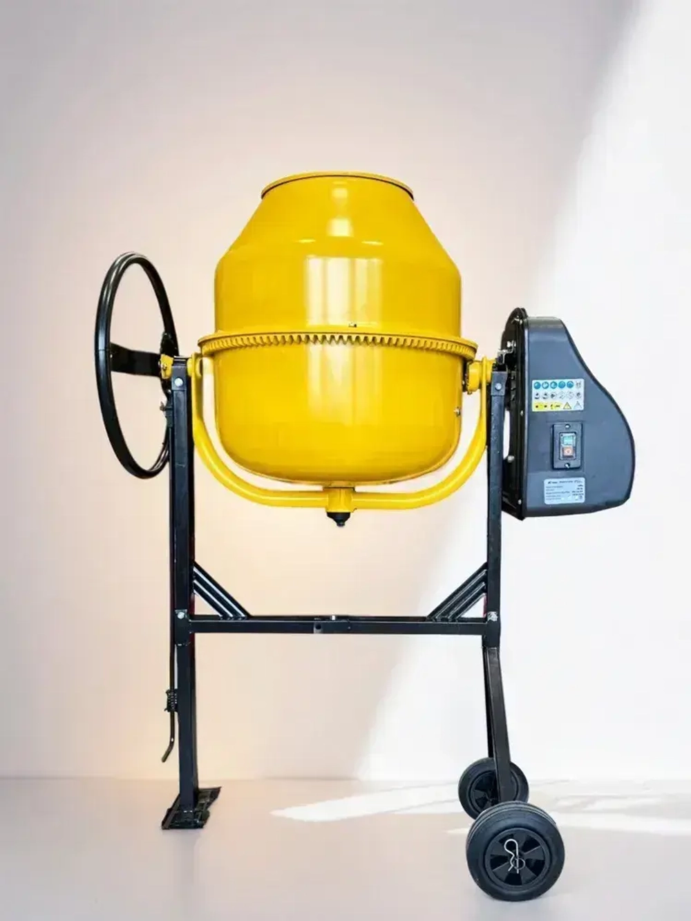 Бетономешалка Tehnoline-Т180 (100Вт, 180/125л,венец чугун )